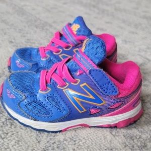 New Balance baby/toddler girl size 5 sneakers